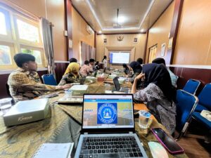 Perkuat Pelayanan Berbasis Digital, Admin SID Sidoluhur Ikuti Bimtek Dinas PMK Sleman 